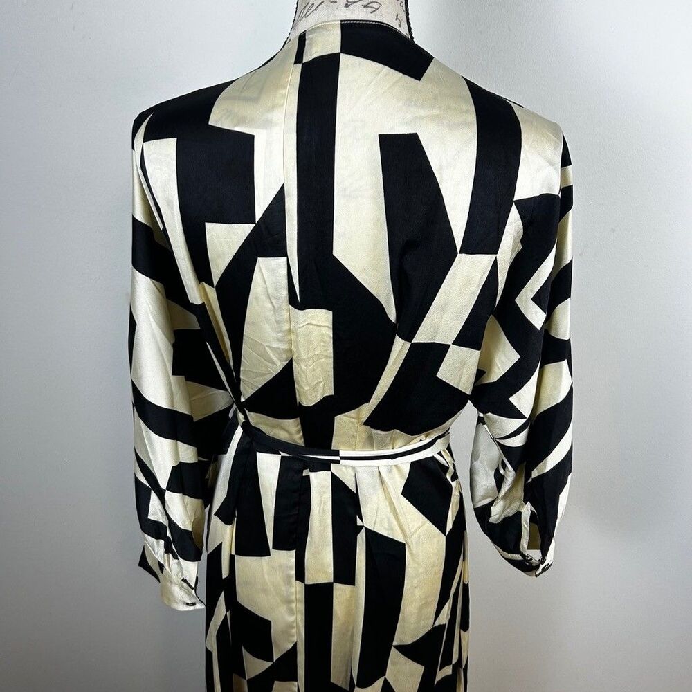 Dress Forum Los Angeles NY&C Geometric Wrap Maxi Dress Womens Medium Black Cream - Picture 7 of 11